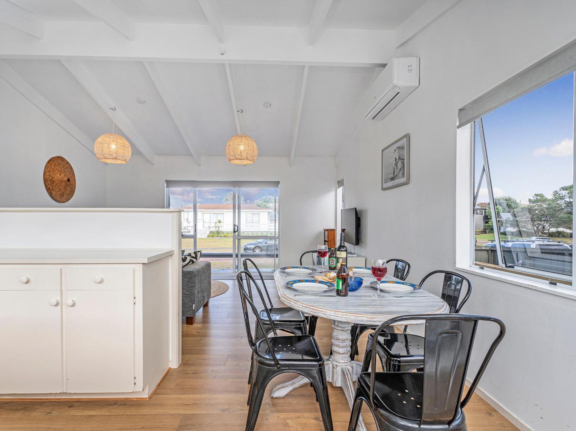 Retreat By The Beach - Pauanui Holiday Home Luaran gambar