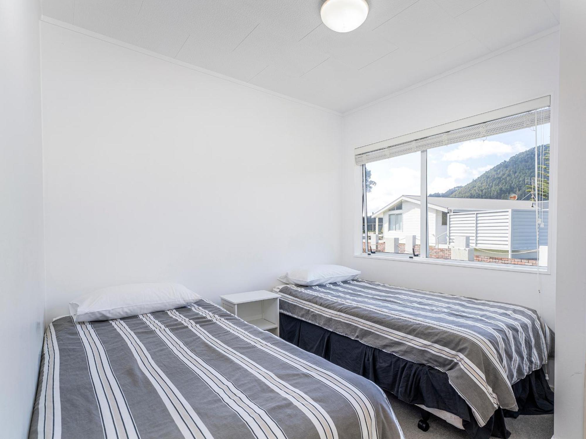 Retreat By The Beach - Pauanui Holiday Home Luaran gambar